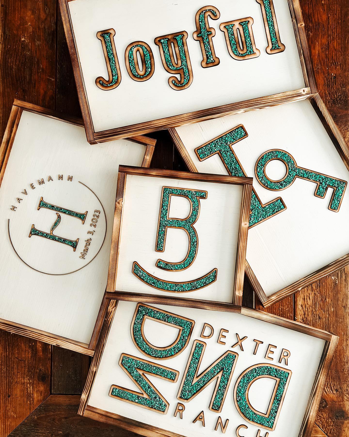 Custom & Branded Signs – Brass Bunkhouse