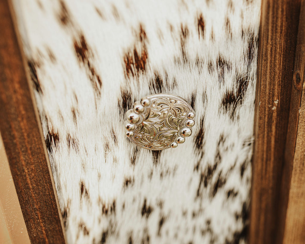 Cowhide & Conchos