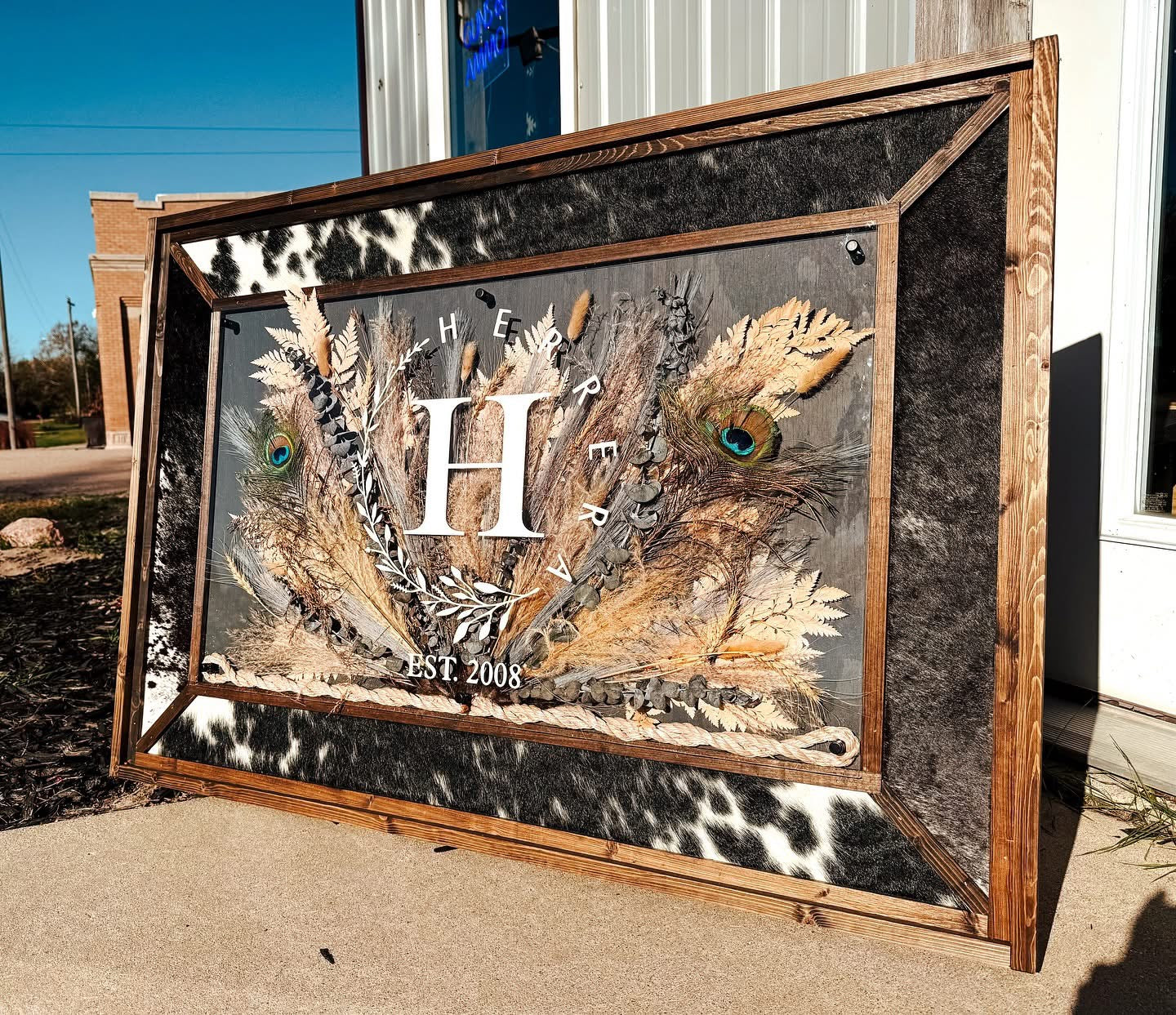 Four-Sided Custom Live Sign
